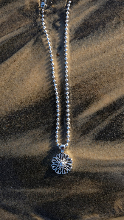 Flower Pendant Necklace